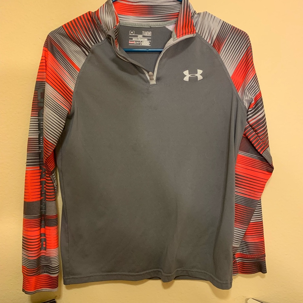Boys youth large under armor pull over
